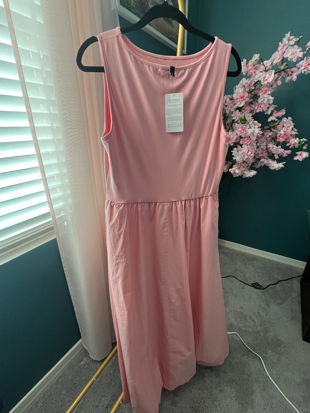 Women's Sleeveless Pink Midi Dress